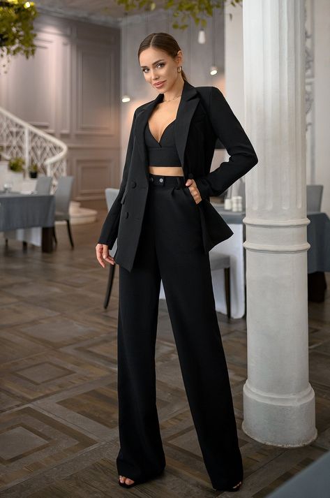 Fabric: High quality suiting fabric Cotton 65%, Polyester 35%  Included: Blazer, Tops, Pants  Blazer length: 74 cm/ 29 in Sleeve length: 61 cm/ 24 in Pants length: 116 cm/ 45,6 in 4 Buttons Wide-leg pants Sweetheart top Lining option: Fully-lined Women Pants Suits Wedding, Pant Suit Woman, Women Pantsuit Prom, Suits For Women Wide Leg, Woman In Pantsuit, Suit Wide Leg Pants, Blazer Wide Pants Outfit, Open Suit Women, Fitted Wide Leg Pants