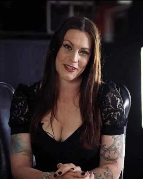 Floor Jansen Nightwish Instagram, Floor Jansen, April 29, Wonder Woman, Flooring, On Instagram