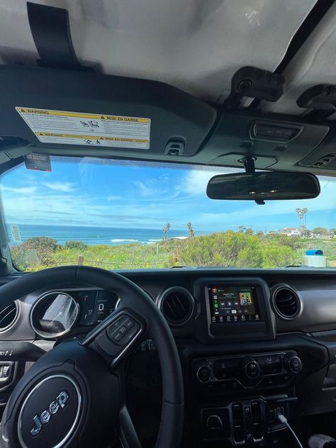 Driving Aesthetic Jeep, Jeep Steering Wheel Aesthetic, Jeep Wrangler Astethic, Jeep Car Keys Aesthetic, Grey Jeep Wrangler Aesthetic, Inside Jeep Aesthetic, Keep Wrangler Aesthetic, Wrangler Aesthetic, Jeep Wrangler Aesthetic