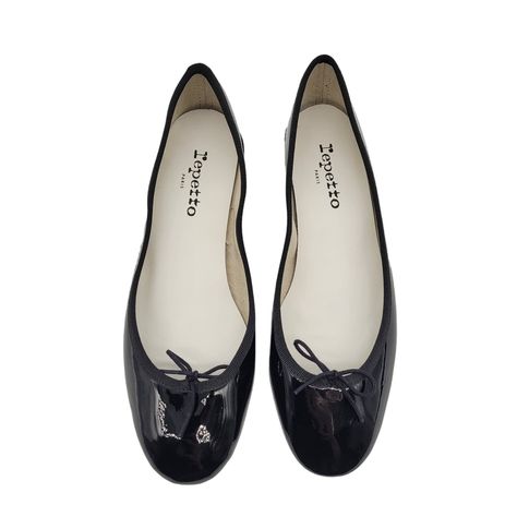 Repetto Cendrillon Glossy Flat Ballerina Leather Ballet Shoes Comfort 39 Nib Black Leather High-Shine Finish Bow Detailing Round Toe Slip-On Style Branded Insole Low Block Heel Cushioned Insole Patent Leather Sole: Rubber 100%, Calf Leather 100% Outer: Calf Leather 100% Lining: Calf Leather 100% Made In France Style Id: V086v New In Box Ballerina Shoes, White Ballerina Flats, Repetto Shoes, Leather Ballet Shoes, France Style, Ballerina Shoes Flats, Patent Shoes, Womens Ballet Flats, Low Block Heels