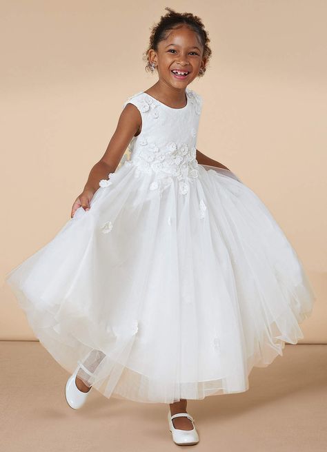 Applique Flower, Toddler Flower Girl Dresses, White Flower Girl Dresses, Tulle Flower Girl, Ankle Length Dress, Flower Girl Dresses Tulle, Flower Applique, Flower Girl Dress, Dress Cuts