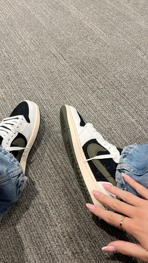 Jordan Travis Scott Outfit, Travis Scott Jordan 1 Low Outfit, Travis Scott Shoes Outfit, Travis Scott Jordan 1 Low, Travis Scott Outfit, Jordan 1 Low Outfit, Travis Scott Sneakers, Travis Scott Shoes, Travis Scott Jordan 1