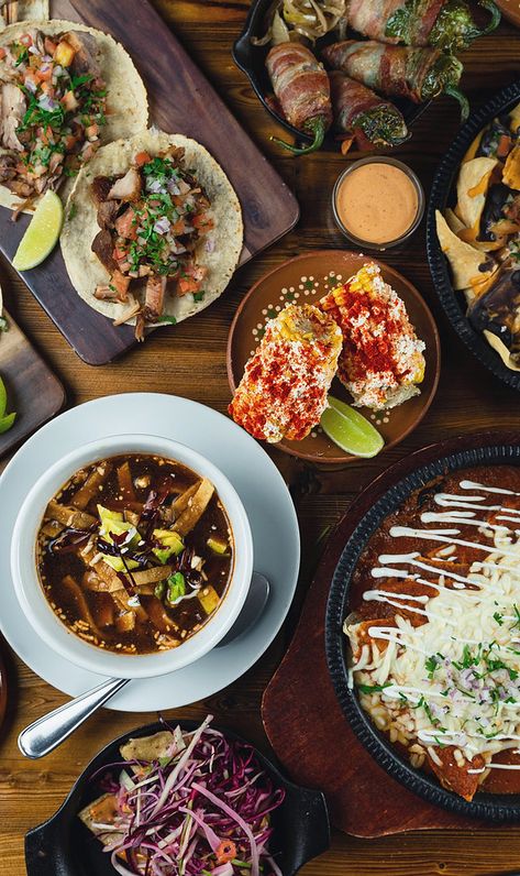Mexico, Modern Mexican Food, Restraunt Aesthetic, Mexican Restaurant Aesthetic, Mexican Restaurant Food, Columbia Restaurant, Fresh Dishes, Modern Mexican, Family Restaurant
