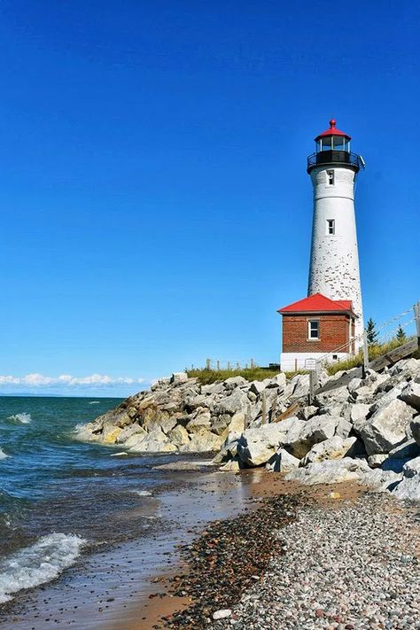 Crisp Point Lighthouse, Michigan Bucket List, Michigan State Parks, Marquette Michigan, Upper Peninsula Michigan, Michigan Art, Michigan Vacations, Beautiful Lighthouse, Michigan Travel