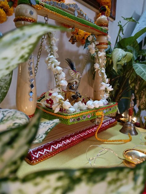 Janmashtami Decoration Ideas I Janmashtami Pooja Room Decoration I Krishna Janmashtami Festival Decor I Pooja Ghar Festival Decoration Krishna Room Decor, How To Decorate Krishna Janmashtami, Janmashtami Pooja, Vastu Yantra, Krishna Janmashtami Decoration, Janmashtami Decoration Ideas, Pooja Room Decoration, राधा कृष्ण, Krishna Dress