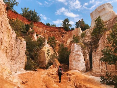 Craving extraordinary scenery and adventure? Add these Georgia State Parks to your must-see list. Providence Canyon, Georgia Travel Guide, Miss Georgia, 7 Natural Wonders, Georgia State Parks, Cloudland Canyon, Gorges State Park, Rv Trips, Visit Georgia