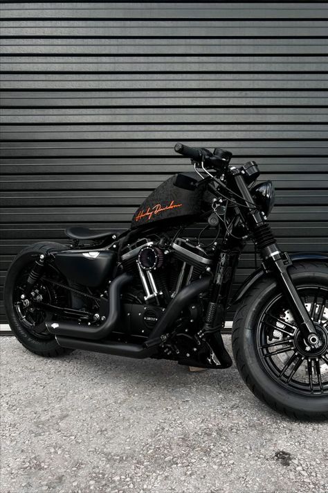 Harley-Davidson 48 Sportster 2020 by Limitless Customs Moto Ninja, Moto Harley Davidson, Motor Harley Davidson, Motorcycle Harley Davidson, Kawasaki H2r, Harley Davidson 48, Мотоциклы Harley Davidson, Sportster Iron, Custom Motorcycles Bobber