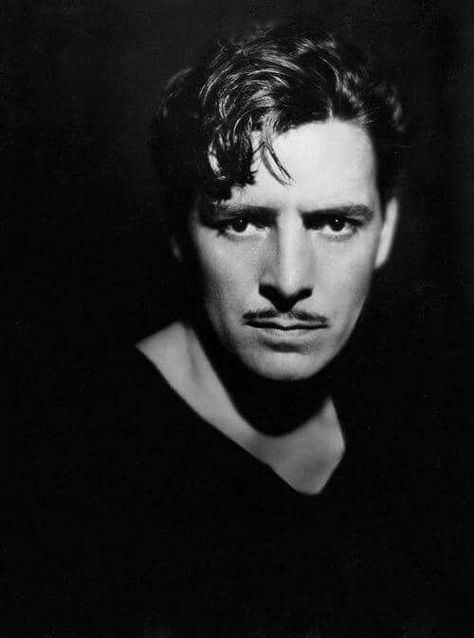 Ronald Colman Old Film Stars, Old Hollywood Actors, Ronald Colman, George Hurrell, Hollywood Men, Old Movie Stars, Classic Movie Stars, Moustaches, Actrices Hollywood