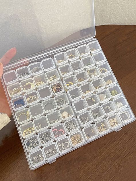 White  Collar  Plastic  Storage Boxes Embellished   Storage & Organization Body Jewelry Organization, Jewlerie Organization, Ways To Organize Jewelry, Jewellery Organization, Clear Jewelry Boxes, Seed Craft, Organizing Jewelry, Rings Box, Бисер Twin