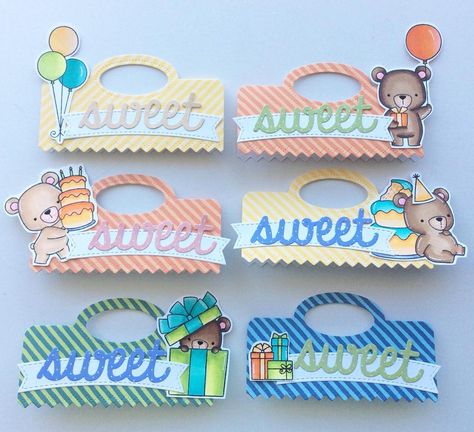 🎀Ashley🎀 (@sparklycanadiancraftygirl) • Instagram photos and videos Candy Bag Toppers, Easter Birthday Party, Geek Party, Treat Bag Toppers, Craft Label, Treat Toppers, Birthday Treat, Candy Packaging, Mickey Mouse Parties