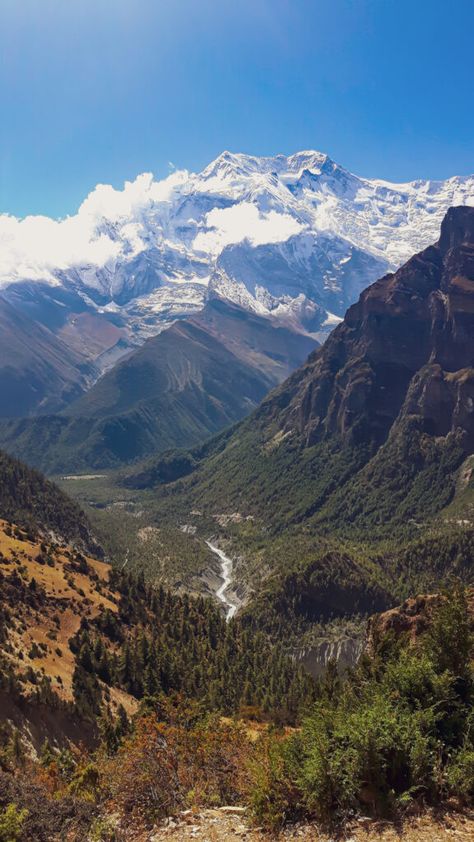 In this article I share my best and most scenic pictures of the Annapurna Himalayas. Walk with me through rice fields, forests, river valleys and admire the unspoiled natural views of the Himalayas. #landscape #nature #himalayas #adventure #destinations #travel #intheworldsjungle #nepal #asia #hiking #tips #ideas Nepal Aesthetic Wallpaper, Himalaya Mountains Photography, Himalaya Landscape, Mountain Hiking Aesthetic, Nepal Nature, Natural Views, 1366x768 Wallpaper Hd, Nepal Culture, Himalayas Mountain