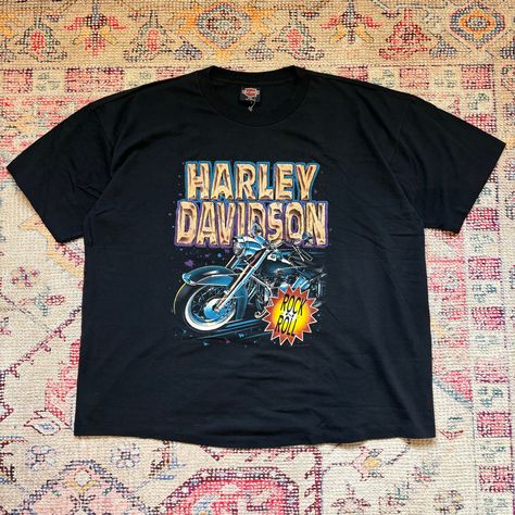 DEADSTOCK HARLEY DAVIDSON T-SHIRT "ROCK N ROLL" Size/XXL Shoulder width/60cm Body width/70cm Length/71cm Condition: DEADSTOCK (Nylon tag left) Circa/1992 *Single stitch *MADE IN USA HOLOUBEK Cool Duo grid print