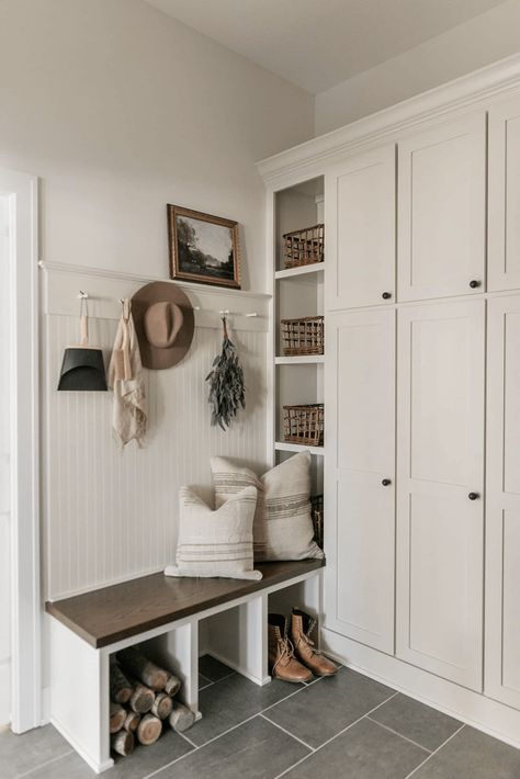 Mud Room Back Door, Mud Room In Living Room Entry Ways, Mudroom With Lots Of Windows, Modern Farmhouse Small Entryway, Small Mudroom Built In, Dropzone Ideas Entry Ways, Mudroom Playroom Combo, Small Mudroom Closet, Hallway Mudroom Narrow