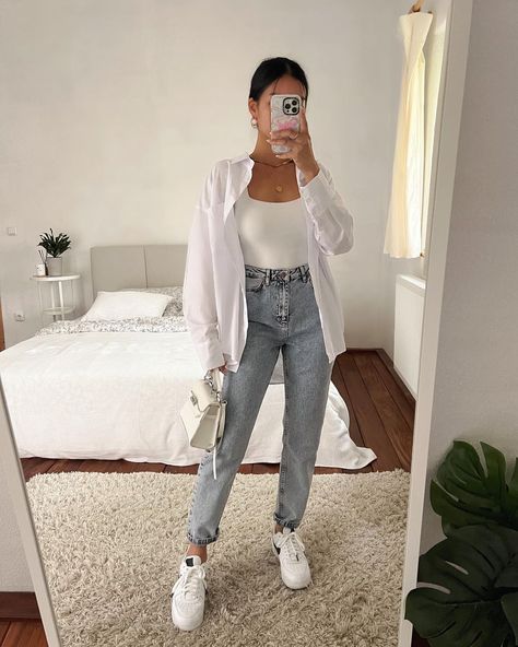 Simple Winter Outfits Casual, Stylish Outfits For Summer Casual, Outfits With Basics, Basic Casual Outfits, Casual Daily Outfits, May Outfits, Outfit Damen, Alledaagse Outfits, Outfit Inso