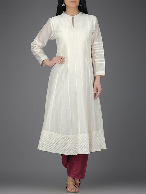 Ivory Mandarin Collar Pintuck Kalidar Chanderi Kurta Couture, Kalidar Kurta Pattern, Collar Kurti Design, Kalidar Kurta, Kurta Patterns, Chanderi Kurta, Designer Kurti Patterns, Simple Kurti Designs, Salwar Designs