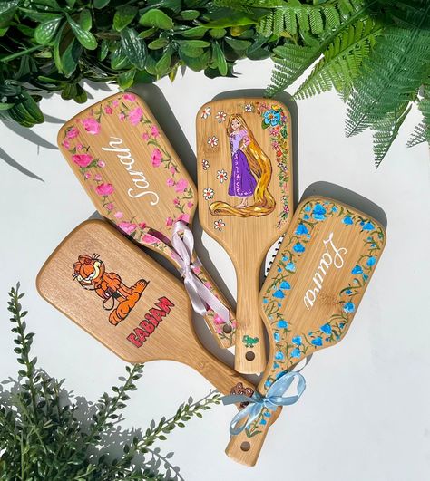 Natural bamboo children’s hair brush. Unique, hand painted and personalised Painted Gifts, Hand Painted Gifts, Fashion Designing, Sugar Craft, Creative Painting, Stencil Art, Art Inspiration Painting, Childrens Gifts, Precious Gifts