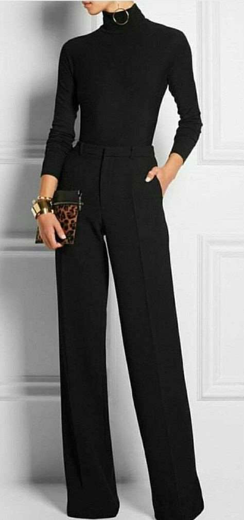 Minimalista Sikk, Svarta Outfits, Ținute Business Casual, All Black Outfits For Women, Black And White Outfit, Pullover Outfit, Winter Outfits Dressy, Mode Ootd, Looks Black