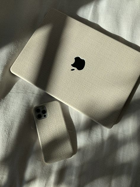 The most aesthetic pleasing cases Ipad Aesthetic Case, Macbook Case Aesthetic, Ipad Case Aesthetic, Macbook Aesthetic, Aesthetic Pleasing, Macbook Cover, Aesthetic Laptop, Ipad Aesthetic, Most Aesthetic