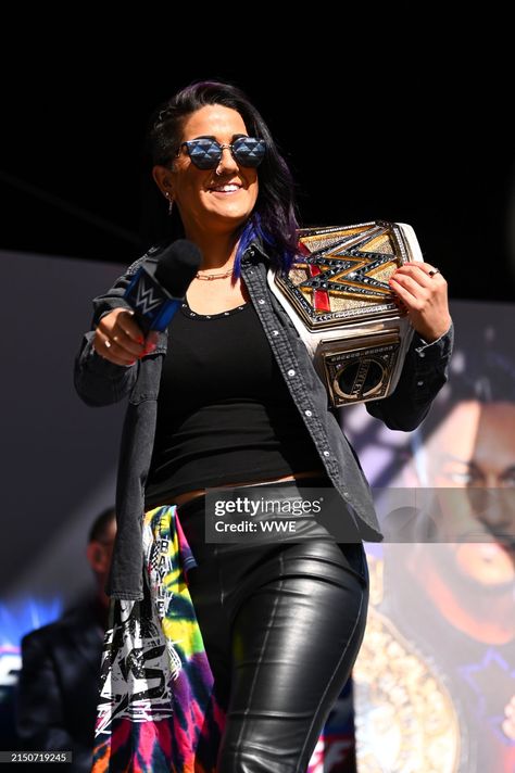 WWE Women's Champion Bayley during the WWE Backlash Kick-Off show on... Fotografía de noticias - Getty Images Wwe Bayley, Bayley Wwe, Bailey Wwe, Frankie Sandford, Sassy Wallpaper, Cody Rhodes, Famous Birthdays, Agnetha Fältskog, Alexa Bliss