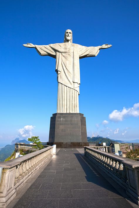 مريم العذراء, Christ The Redeemer Statue, Christ The Redeemer, Brazil Travel, Destination Voyage, Amazing Destinations, Places Around The World, Travel Bucket, Wonderful Places