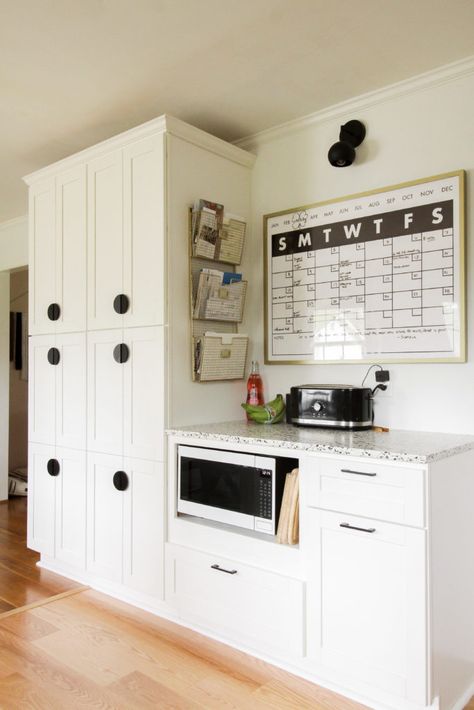 Awesome kitchen command center with huge dry erase calendar, wall organizer, and more Kitchen Station Ideas Command Centers, Coffee Bar Command Center, Drop Zone Command Center, Empty Wall In Kitchen, Kitchen Command Center Wall, Command Center Organization, Inspiring Kitchens, Command Center Kitchen, Staff Lounge