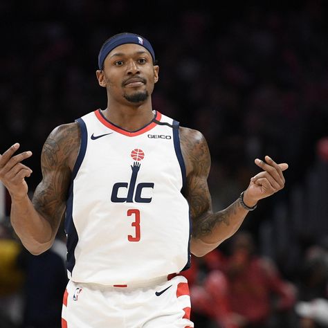 Washington Wizards star Bradley Beal says he was drug tested after shooting two consecutive 50-point games😬  #NBA #Wizards Nba Players, Washington Wizards, Bradley Beal, Nba Stars, Basketball Fans, The Deal, Favorite Team, Seals, Nba
