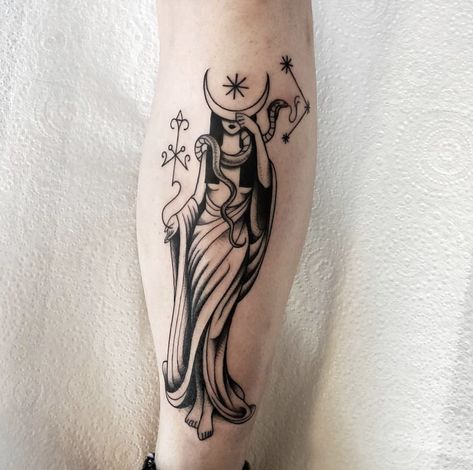 Crone Tattoo Ideas, Witch Pin Up Tattoo, Hecate Goddess Tattoo, Priestess Tattoo, Hekate Tattoo, Hecate Tattoo, Feminism Tattoo, Greek Goddess Tattoo, Tatoo Neck