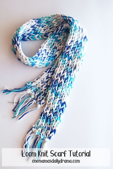 Loom Knit Scarf, Daily Drama, Loom Knitting Scarf, Crochet Scarf Tutorial, Loom Knitting For Beginners, Loom Scarf, Circle Loom, Loom Knitting Stitches, Loom Crochet