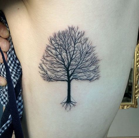 Tree Tattoo Ribs, Tree Thigh Tattoo, Tree Silhouette Tattoo, Tattoo Ribs, Tree Roots Tattoo, Tree Tattoo Meaning, Tree Tattoo Forearm, Black And Grey Tattoos For Men, Wood Tattoo