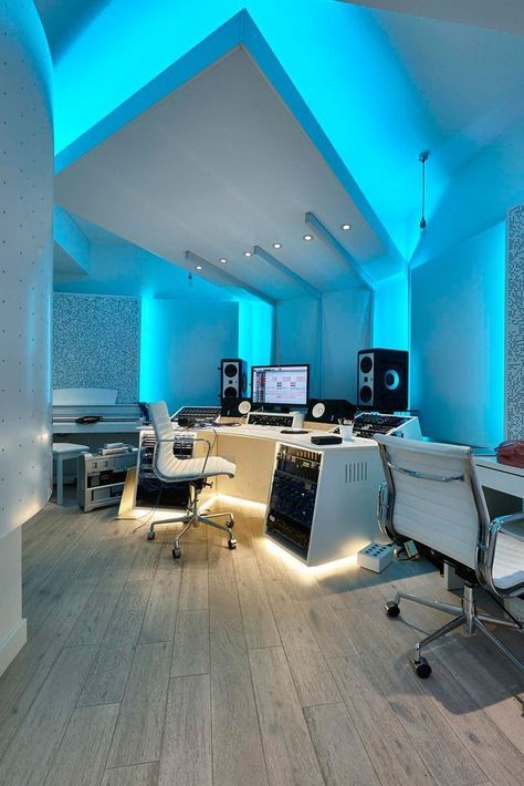 Ruang Studio Musik, Ruangan Studio, Home Studio Setup, Recording Studio Design, Recording Studio Home, Music Studio Room, Home Recording Studio, Video Game Rooms, Casa Vintage