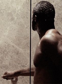 24 GIFs Of Idris Elba That Will Make You Thirsty AF Idris Elba Body, Idris Alba, Actor Idris, Lance Gross, Details Magazine, Morris Chestnut, Michael Ealy, Kim Basinger, Timothy Olyphant