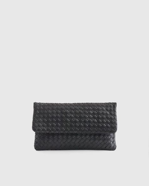 THE EFFORTLESS PANT™ curated on LTK Gold Chain Link Necklace, Quilted Wallet, Sustainable Leather, Vegan Leather Bag, Black Clutch, Tote Bag Leather, One Bag, Chain Link Necklace, Free Bag