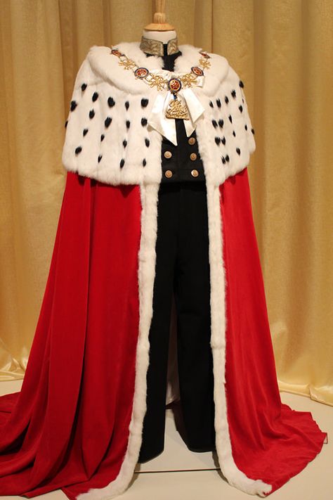 "Costuming the Crown" Exhibit - Part 2 | Tom + Lorenzo Royal Cape King, King Outfit Reference, King Outfit Design, Royal King Outfit, Kings Attire, Crown For Prince, Medieval King Costume, King Attire, Kings Clothes