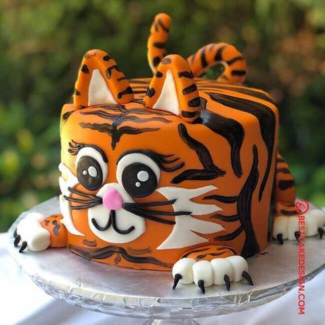 50 Tiger Cake Design (Cake Idea) - October 2019 Tiger Birthday Cake, Cheetah Cakes, Tiger Birthday Party, Tiger Cake, Animal Birthday Cakes, Tiger Birthday, 4th Birthday Cakes, Cake Designs Images, Design Cake