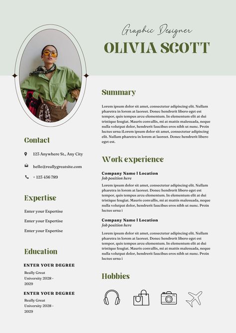 Resume Layout Ideas, Fashion Designer Resume Format, Work Cv Templates, Cute Resume Ideas, Interior Design Cv Template, Resume Aesthetic Template, Resume Graphic Design Creative Cv, Elegant Resume Design, Aesthetic Cv Template