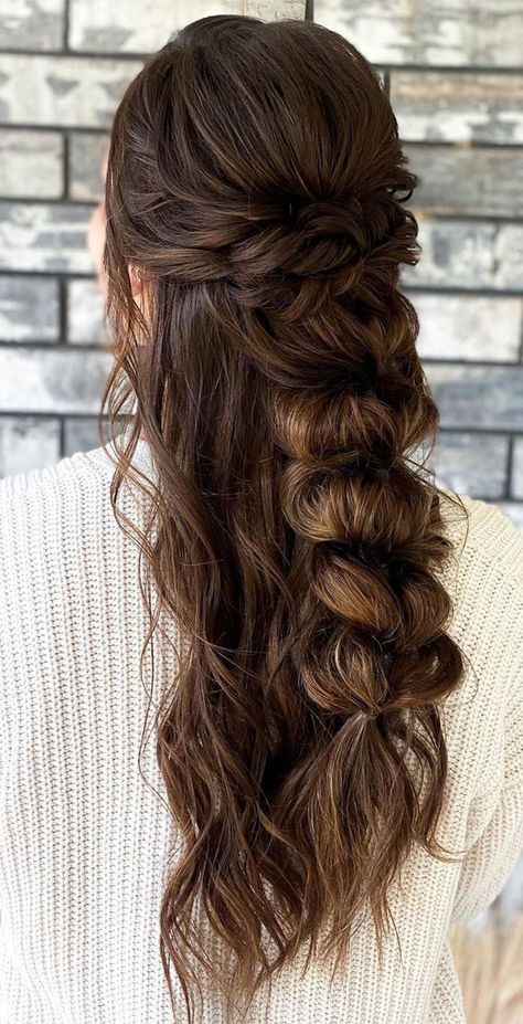 trendy half up, easy half up half down, everyday hairstyle, textured half up half down hairstyle, half up wedding hair, half up half down wedding hair, wedding hairstyles, hair down wedding, half up bridal hairstyles #halfuphairstyle Half Up Half Down Hairstyle, Down Hairstyle, Up Wedding Hair, Hairstyles Twist, Half Up Half Down Wedding Hair, Wedding Hair Brunette, Bridemaids Hairstyles, Bridal Hair Half Up, Half Up Wedding