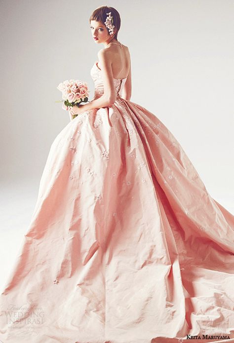 Keita Maruyama, Wrinkled Paper, Pink Wedding Gowns, Pink Ball Gown, Bouquet Pink, Pink Gown, Wedding Dresses 2014, Bride Bouquet, Pink Wedding Dresses