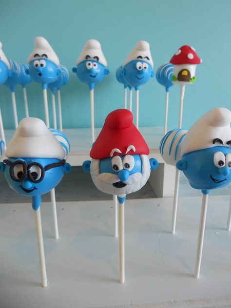 #smurf cake pops Cake Pops, Smurf Birthday Party Ideas, Smurf Cake Ideas, Cake Smurfs, Smurf Cake, Smurfs Cake, Baby Cake Pops, No Bake Cake Pops, Smurfs Party