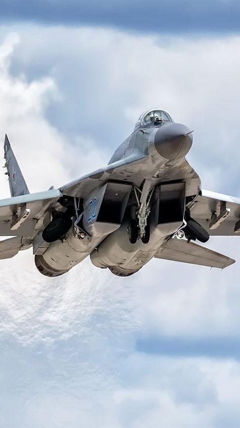 MiG-29, fighter, Mikoyan MiG-29, Fulcrum, combat aircraft, jet fighter, Soviet Union Army Mig 35 Wallpapers, Mig 29 Wallpapers, Mig29 Fulcrum, Mig 29 Fulcrum, Photo Avion, Fighter Planes Jets, Jet Fighter Pilot, Mig 29, Air Carrier