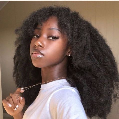 babybbb on Twitter: "Here’s today’s timeline cleanser of unambiguous beautiful black women 💖… " Flot Makeup, Pelo Afro, Dark Skin Beauty, 4c Hair, Brown Skin Girls, Melanin Beauty, Beautiful Dark Skin, Natural Hair Inspiration, 4c Hairstyles