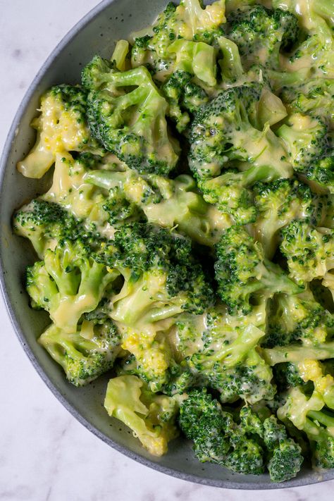 Side Of Broccoli, Foods With Broccoli, Steamed Broccoli And Cheese Recipes, Healthy Food Vegetables, Broccoli With Cheese Recipes, Broccoli Dishes Healthy, How To Make Broccoli And Cheese, Fancy Broccoli Side Dish, Steamed Broccoli And Cheese