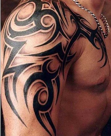 Polynesian Tattoos, Shoulder Tattoos, Tattoo Brazo Mujer, Detailed Tattoos, Stammestattoo Designs, Mens Tattoo, Tattoos Mandala, Tattoos Geometric, Hawaiian Tattoo