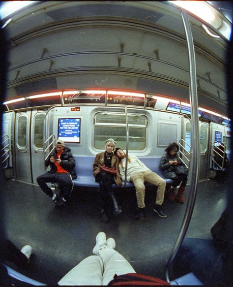 Mta Subway Aesthetic, Nyc In The 90s, 90s Life Aesthetic, New York Subway Photography, Brooklyn Summer Aesthetic, Brooklyn 90s Aesthetic, New York City Street Photography, Subway Nyc Aesthetic, Subway Pictures Aesthetic