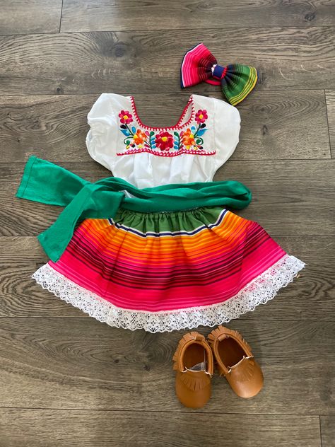 Three Esta Birthday Outfit, Mexican Theme 1st Birthday Party Girl, Three Fiesta Birthday, Fiesta 3rd Birthday Party, 1st Fiesta Theme Party, Mexican First Birthday Girl, 3 Esta Party, Threeesta Birthday Party Girl, Mexican 1st Birthday Party Girl