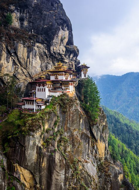 Kuala Lumpur, Taktsang Monastery, Magic Places, Breathtaking Places, Bhutan, Beautiful Places In The World, Beautiful Places To Visit, Pretty Places, Places Around The World