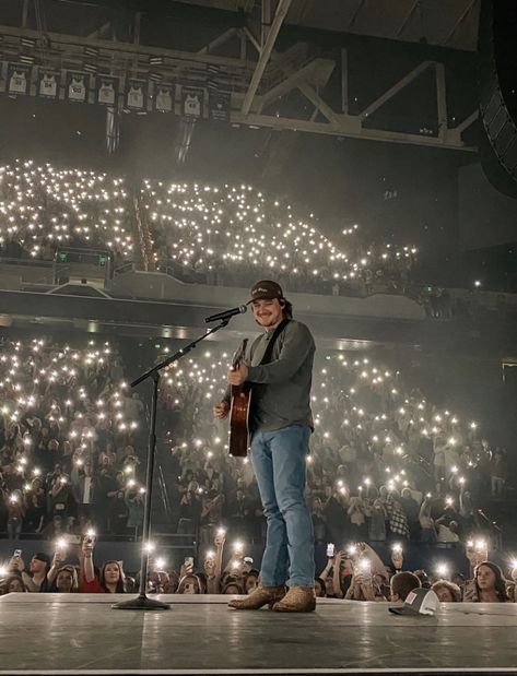 Vsco Account, Morgan Wallen Song Quotes, Wallpaper Tumblr Lockscreen, Country Backgrounds, Best Country Singers, Country Music Concerts, Hot Country Men, Country Summer