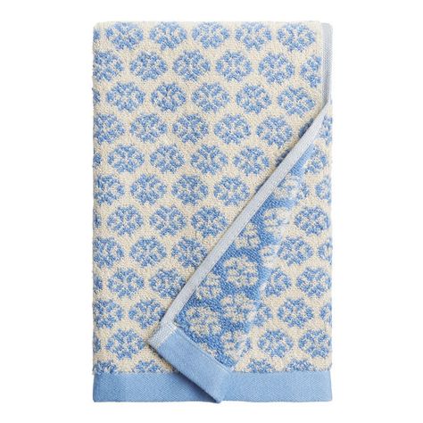 Aria Chambray Blue and Ivory Terry Hand Towel by World Market Decorative Hand Towels Bathroom, Bathroom Towels Display, Apartment Girly, Decorative Hand Towels, Blue Bathroom Decor, White Hand Towels, Fluffy Towels, Beachy Decor, Hand Towels Bathroom