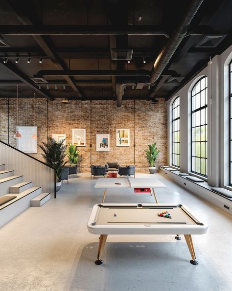 Diagonal Pool Table on Behance Warehouse Office Design, Industrial Office Space, Asma Kat, Warehouse Office, Industrial Office Design, Loft Office, Beachy Room, Warehouse Design, Office Space Design