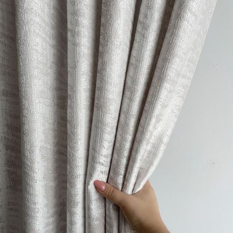 Silver Curtains Living Room, Curtain Fabric Texture Patterns, Glam Curtains, Curtain Fabric Texture, Luxury Drapery, Taupe Curtains, Curtains Luxury, Cream Drapes, Fabric Texture Pattern