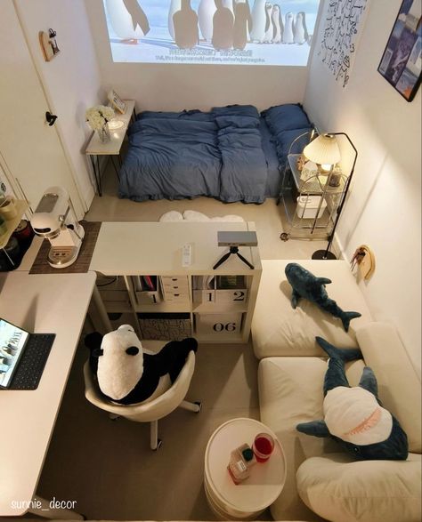 Room Arrangement Ideas Bedroom, 90s Aesthetic Room, Room Decor Plants, Home Korean, Bedroom Mattress, Korean Apartment, Apartment Lounge, Outdoor Movie Projector, Minimal Homes